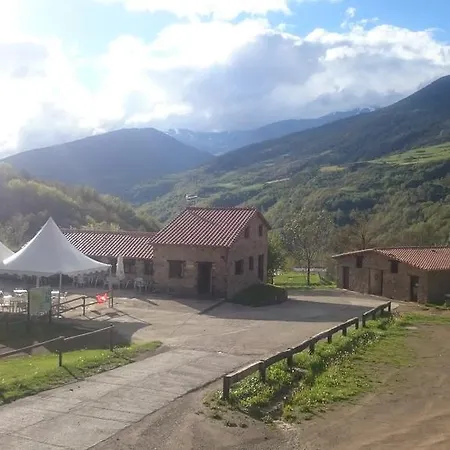 Camping * Pardines